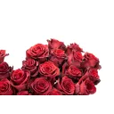 Kytice rudých růží ve tvaru srdce